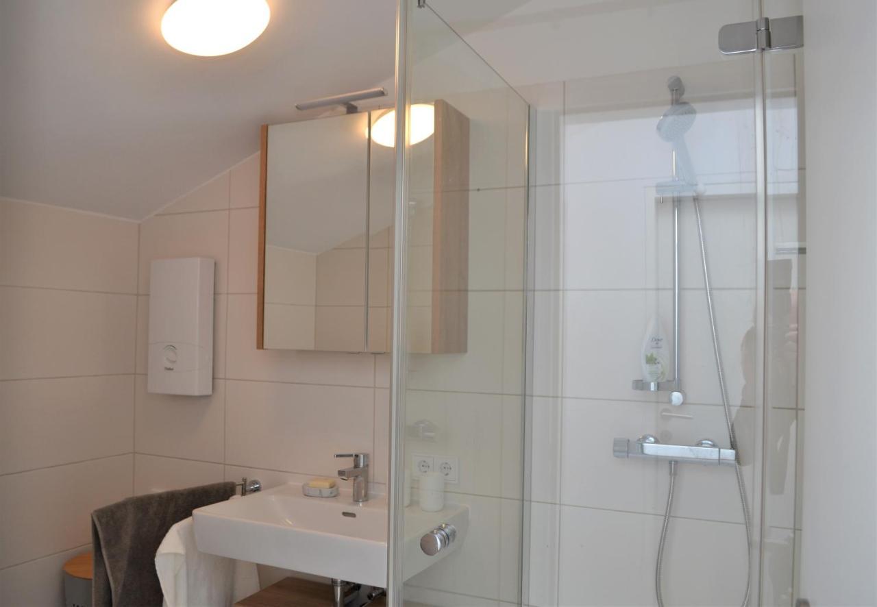 Ferienwohnung Mit Seeblick, Unterach Am Attersse Unterach am Attersee Luaran gambar